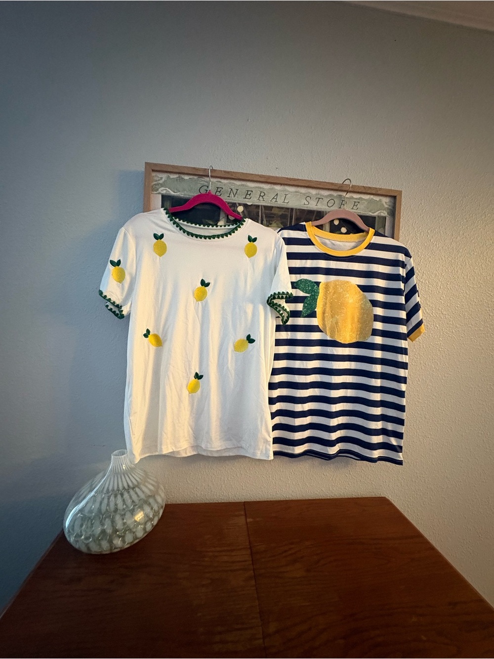 Two Lemon Graphic Tee - White & Navy - Picture 6 of 6